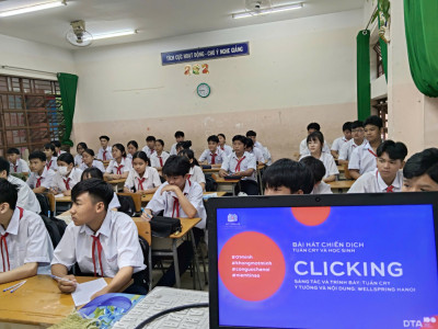 TRƯỜNG THCS ĐỊNH HÒA TRIỀN KHAI CHIẾN DỊCH “KHÔNG MỘT MÌNH – CÙNG NHAU AN TOÀN TRỰC TUYẾN”