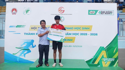 TRƯỜNG THCS ĐỊNH HÒA – VINH DANH EM LÊ ĐỨC DUY – LỚP 8A7 ĐẠT HUY CHƯƠNG BẠC NỘI DUNG NHẢY XA NAM 89 CẤP THÀNH PHỐ NĂM HỌC 2025-2026