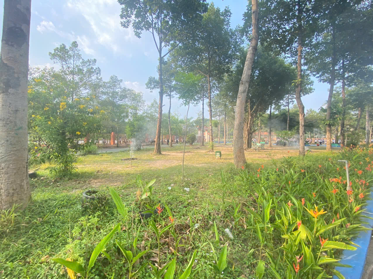 HƯỞNG ỨNG NGÀY THỨ BẢY XANH - TRƯỜNG THCS ĐỊNH HÒA PHÁT ĐỘNG TỔNG VỆ SINH TOÀN TRƯỜNG