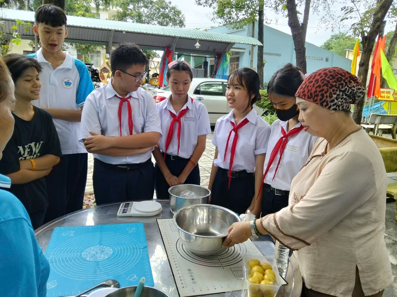 z7051483504668 95bf7c11a2700ec3c7c04e84a9c230f2