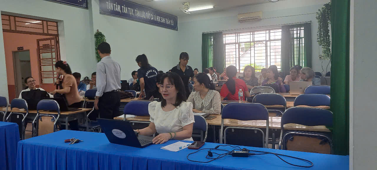 z7054533601903 989daf89aa812aad2e4b0b55b04d04f5