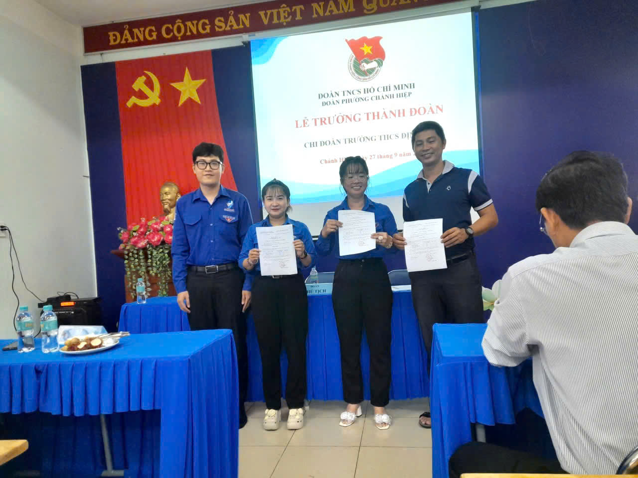 z7060235005894 ea34afda380725c8fc21ff7951e804e7