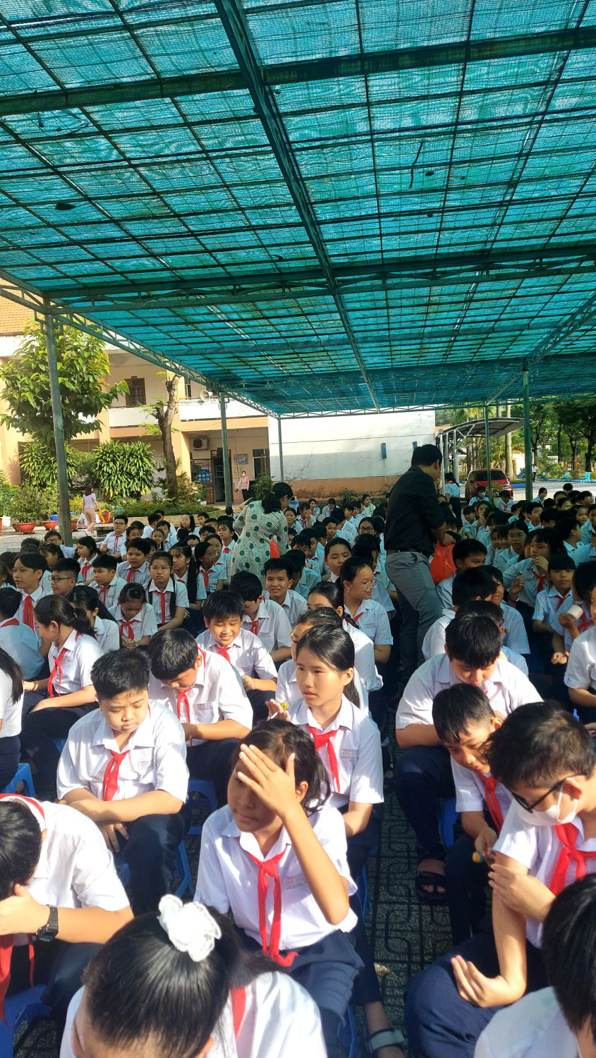 z7061475757299 e7ee8015ef9211b24780970feb6323ba