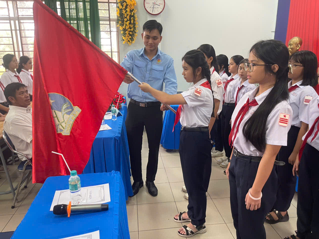 z7136804309882 3475cef9fca6147a20b3bbd65ce48a5e