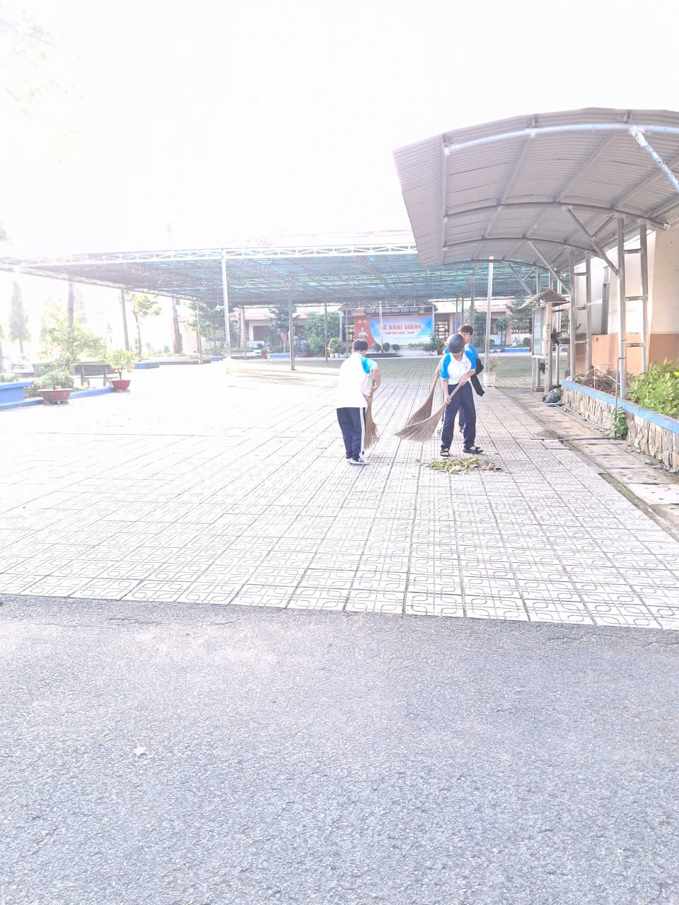 🌿TRƯỜNG THCS ĐỊNH HÒA TỔ CHỨC TỔNG VỆ SINH TRƯỜNG LỚP TRƯỚC KHI NGHỈ TẾT DƯƠNG LỊCH 🌿