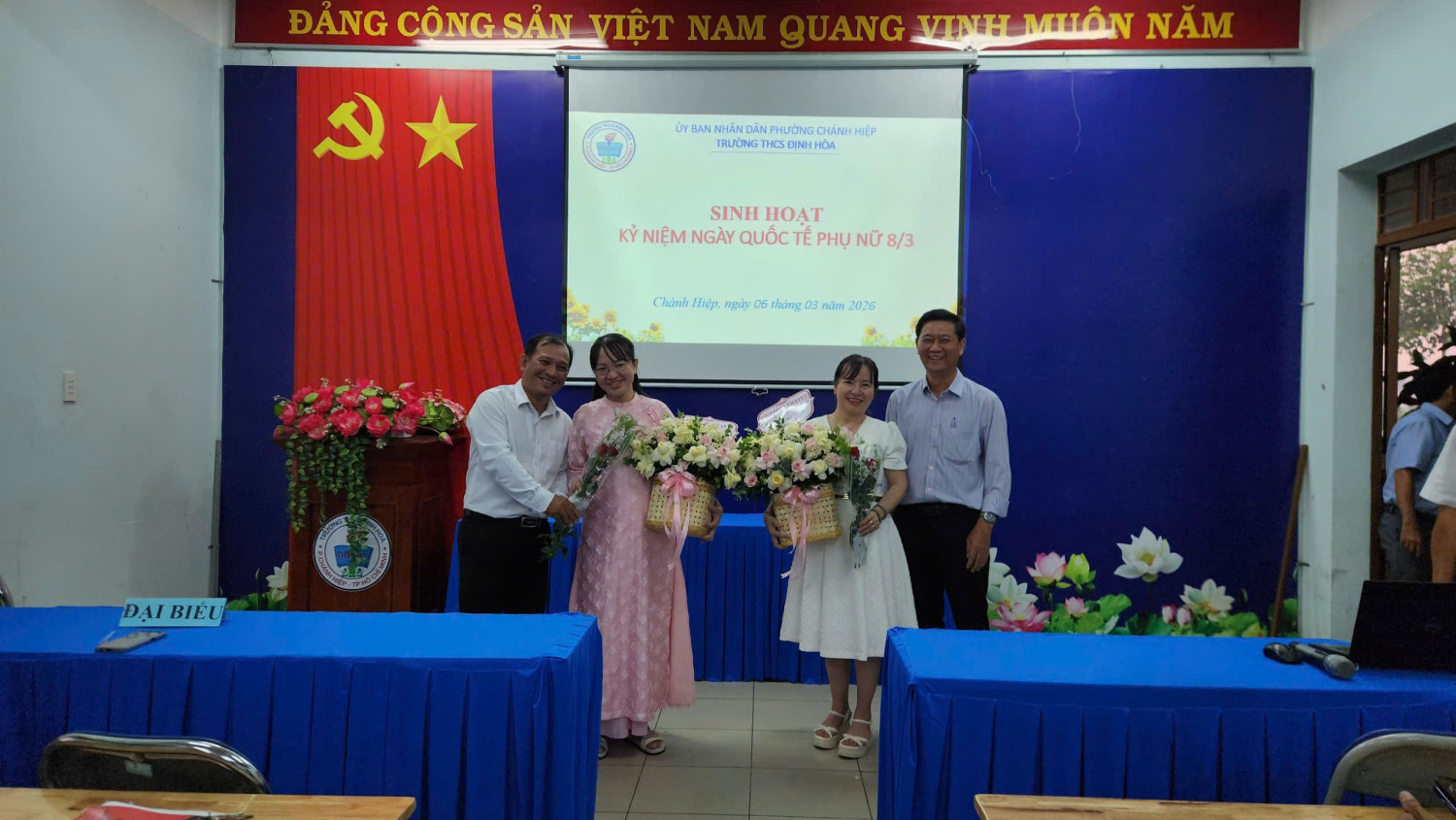 TRƯỜNG THCS ĐỊNH HÒA TỔ CHỨC SINH HOẠT KỶ NIỆM NGÀY QUỐC TẾ PHỤ NỮ 8/3